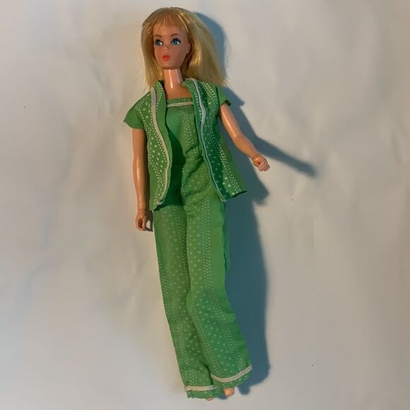 1976 Equestrienne Barbie - Picture 3 of 13